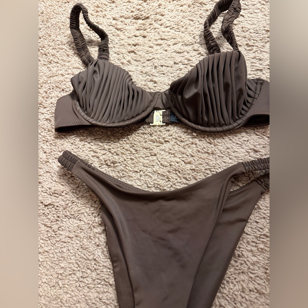 NWOT Palm Swimwear Flavia Bikini Set - Picture 4 of 6